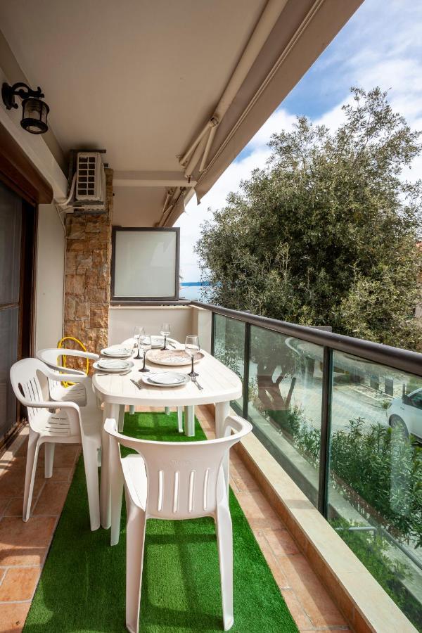 Sea Side Home Valentina Ханиоти Екстериор снимка