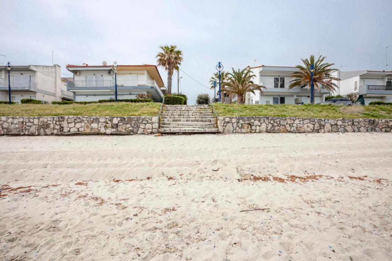 Sea Side Home Valentina Ханиоти Екстериор снимка